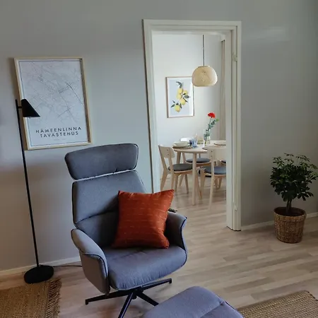 Ydinkeskustassa Tilava Rauhallinen Yksiö *